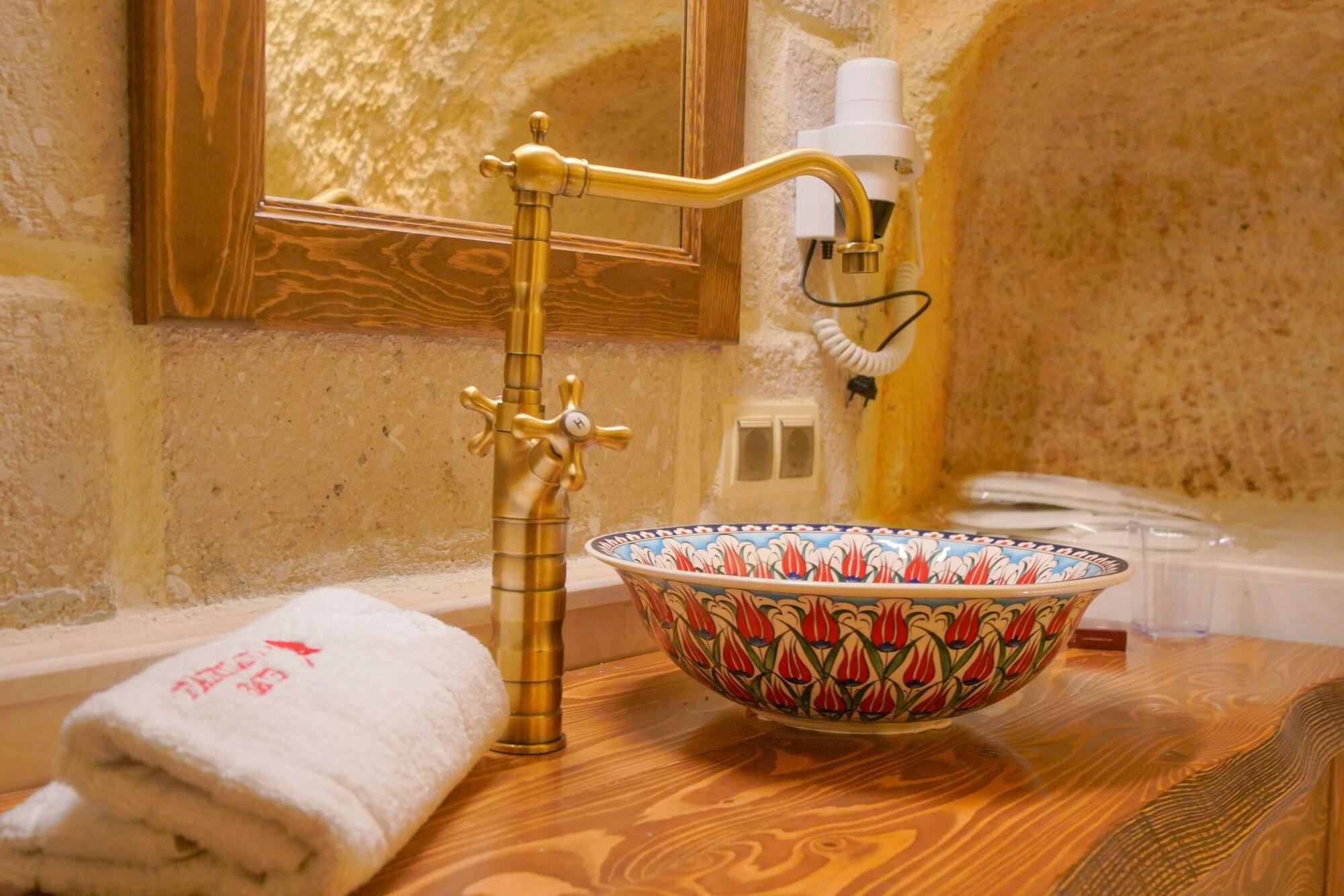 Family Suite, FAIRYLAND CAVE HOTEL 4/4