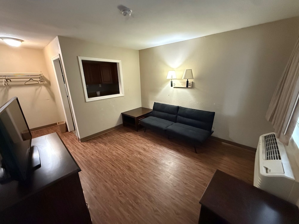 Capital O Hotel Richmond Hill/Savannah area I-95 34/48