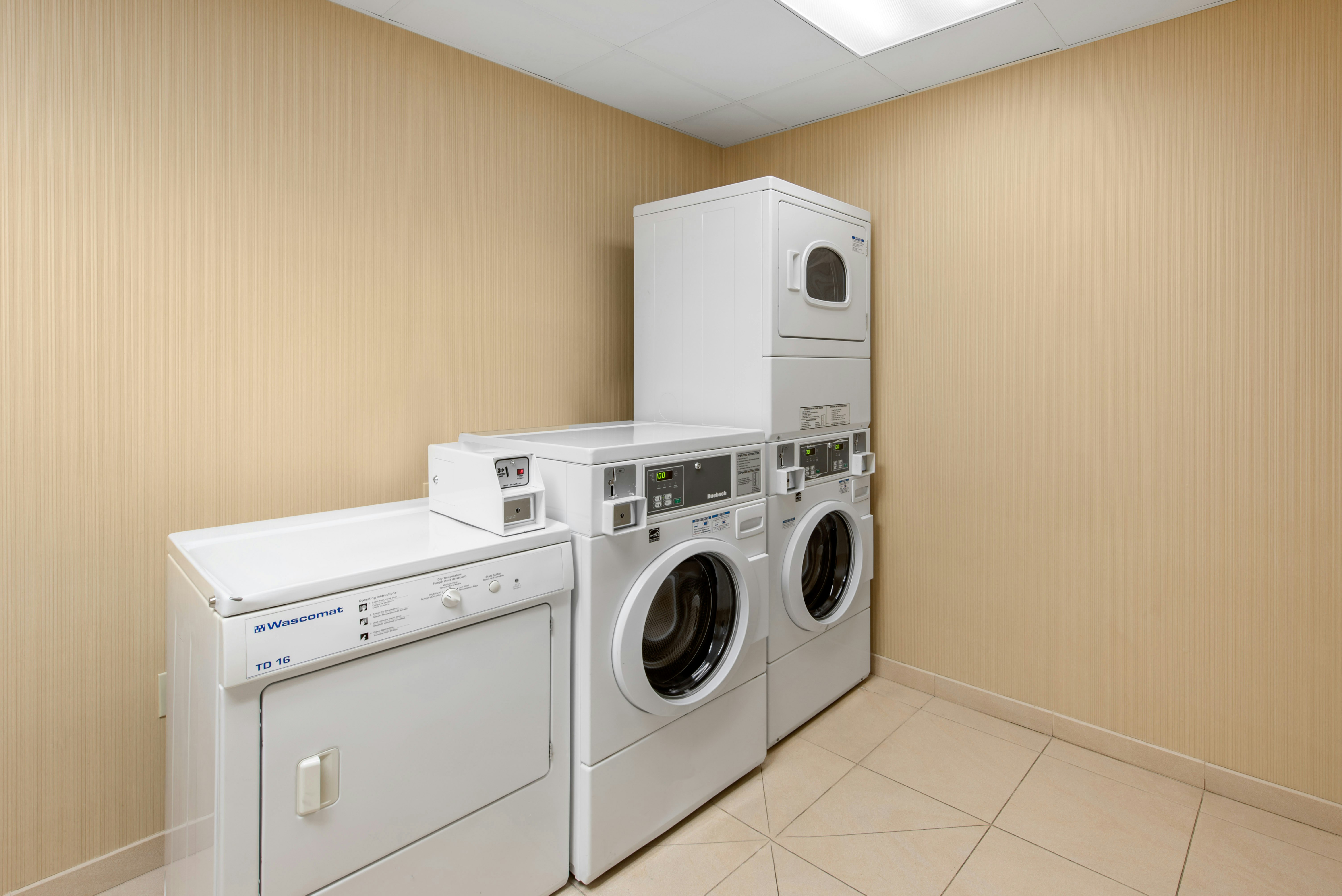 Hampton Inn And Suites Arcata 42/42
