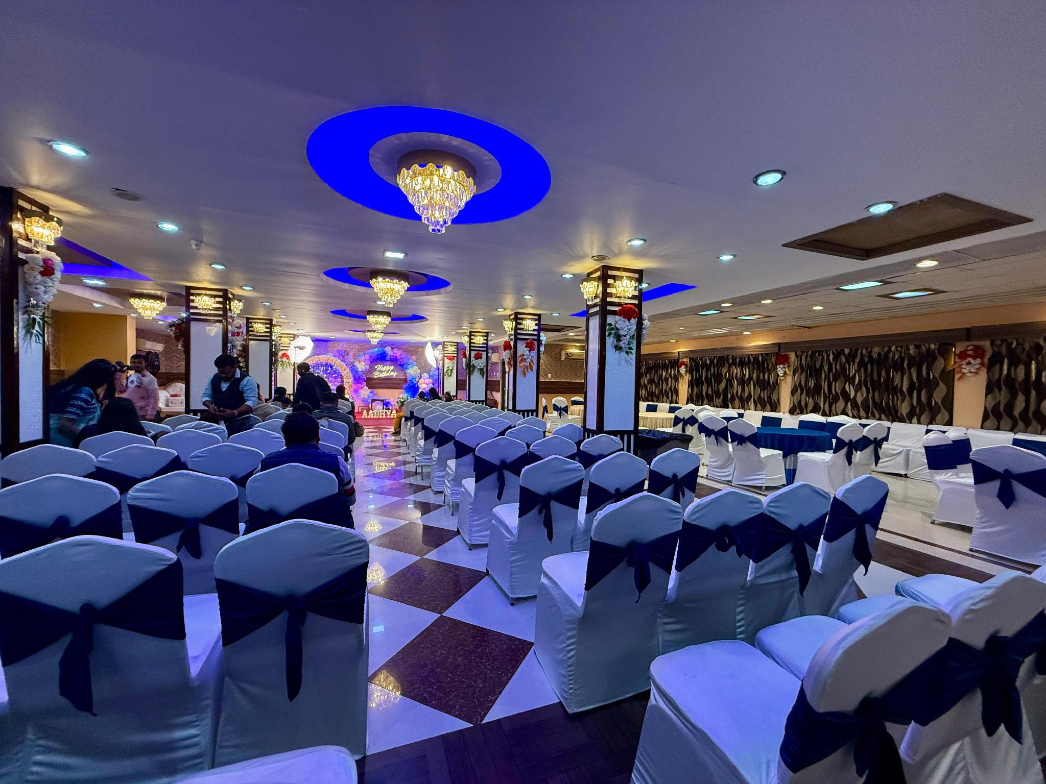 Hotel Corporate Inn 21/22