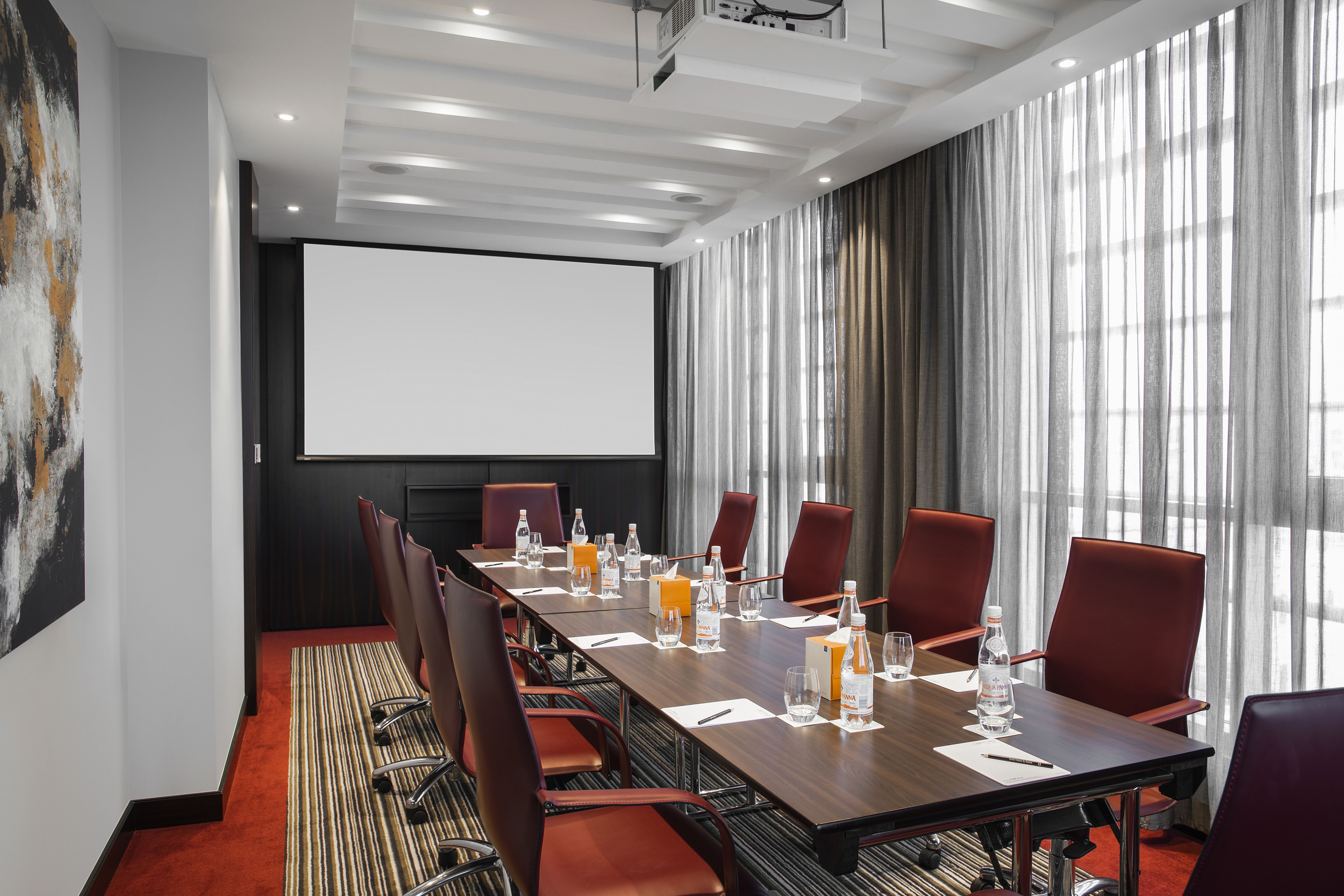 سنترو سلامة جدة من روتانا(Centro Salama Jeddah By Rotana) 31/39