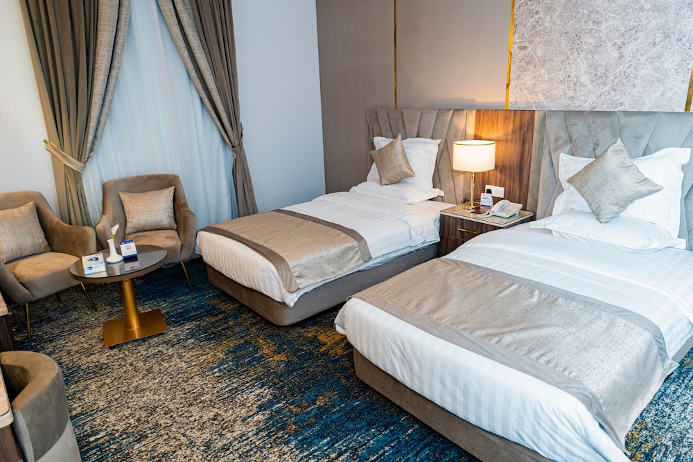 فندق اودست جدة(Odst Jeddah Hotel (Ex- Mokhtara Al Attas Hotel)) 10/50