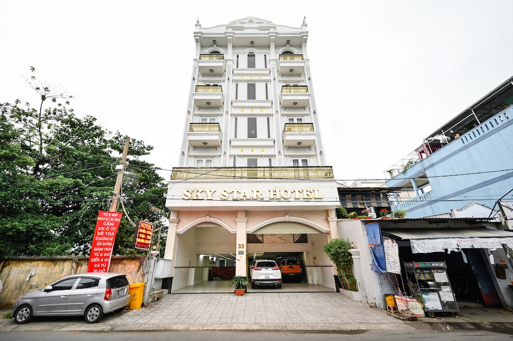 Sky Star Hotel 44/50
