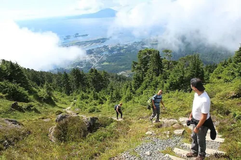 Sitka Hotel And Restaurant 24/45