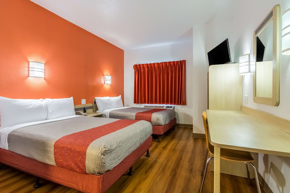 Motel6 Fort Mill, SC - Charlotte 16/46