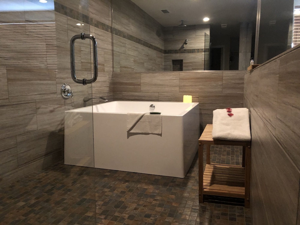 Postmarc Hotel And Spa Suites 15/76