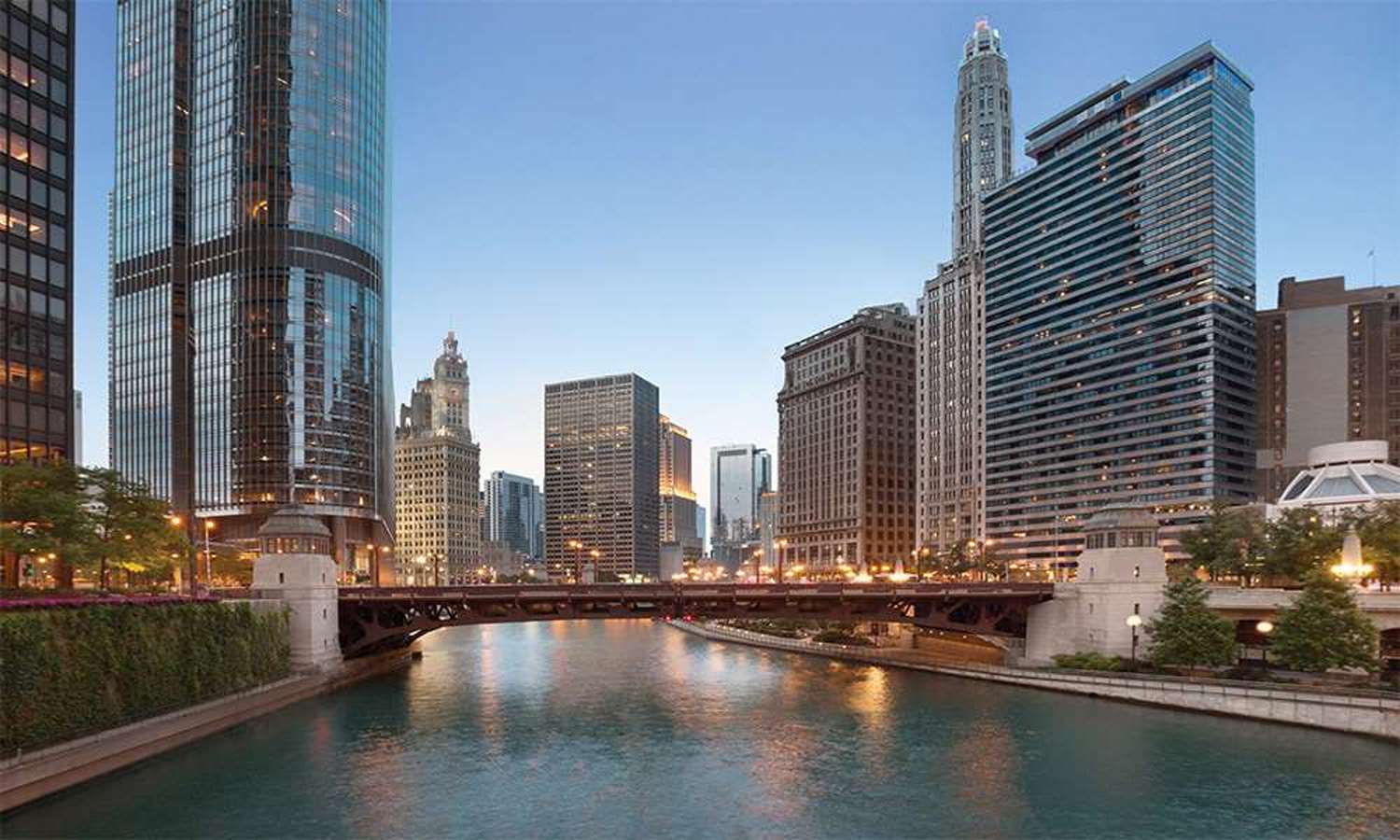 The Royal Sonesta Chicago Downtown 20/24