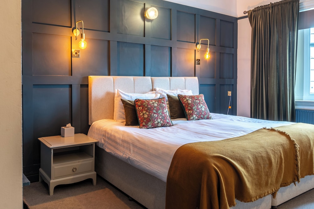 Standard, Single, Twin Beds, Colwall Park Hotel 3/6
