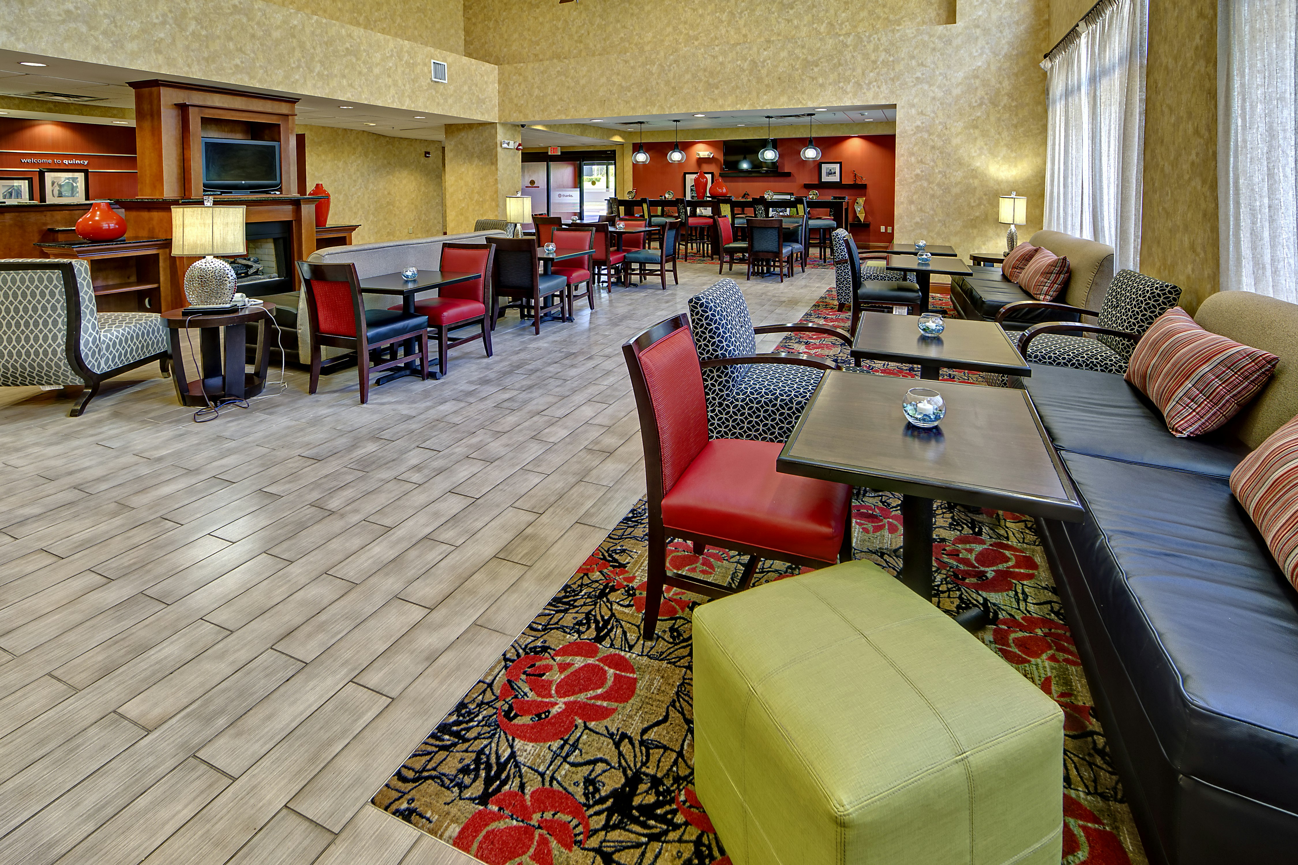 Hampton Inn Quincy 27/45