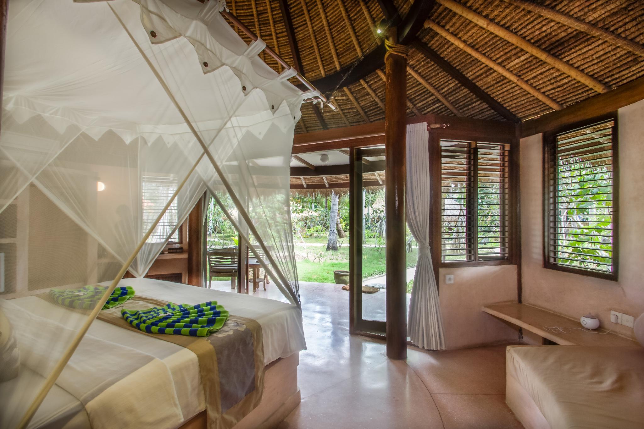 Garden, Bungalow, King Bed
