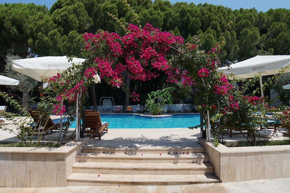 RISUS GARDEN MARINA HOTEL KUSADASI 35/48