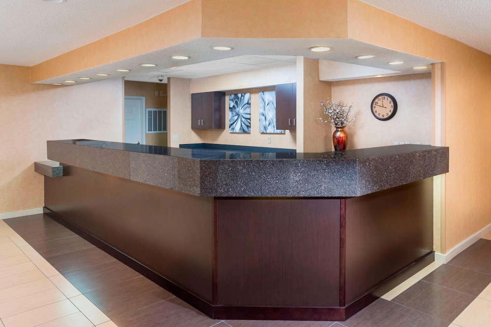 Residence Inn Corpus Christi 3/33