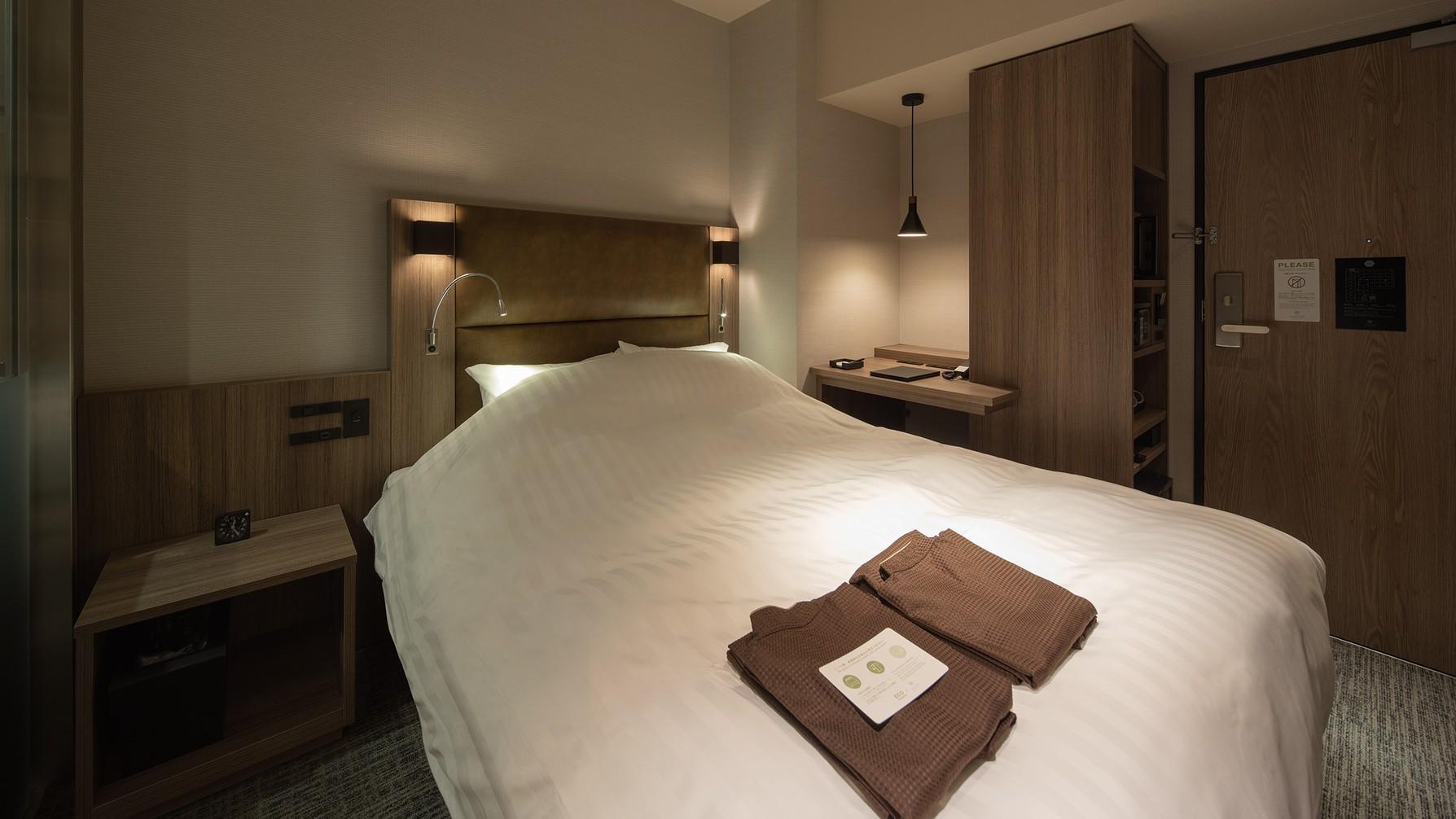 Standard, Double Bed