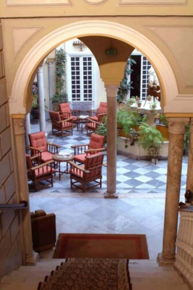 Hotel Simon 49/66