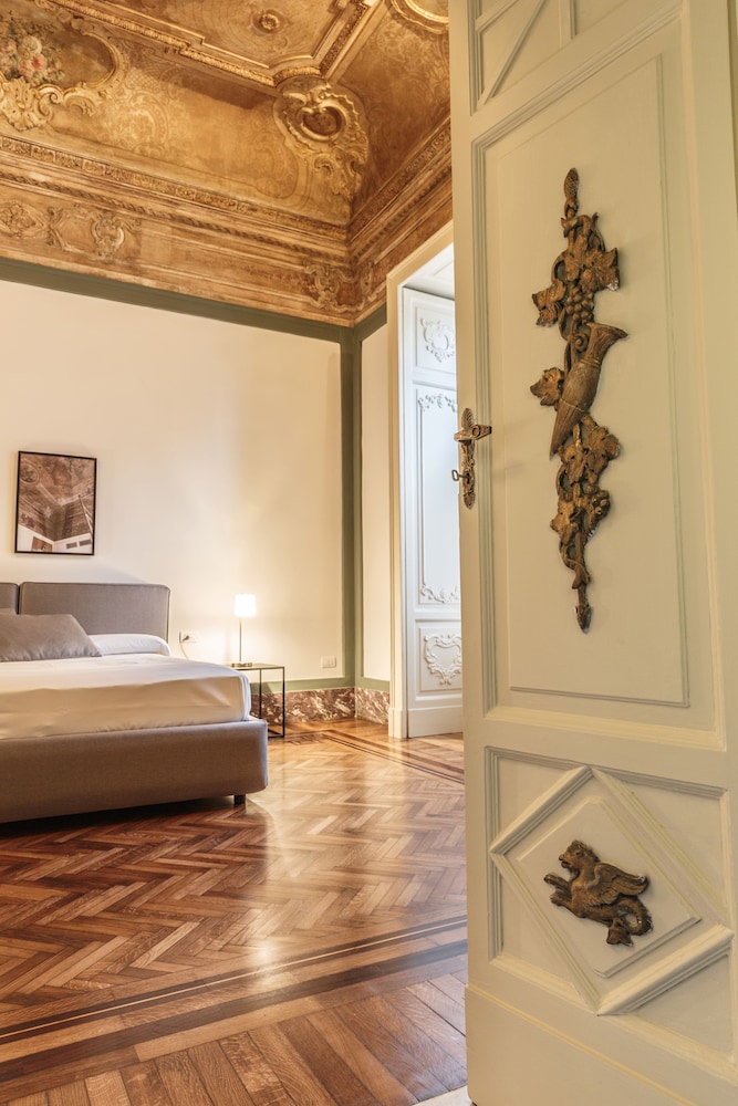 Relais Della Porta 42/71
