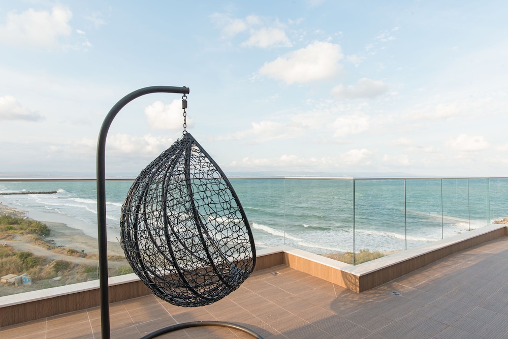 Dune Boutique Hotel 60/67