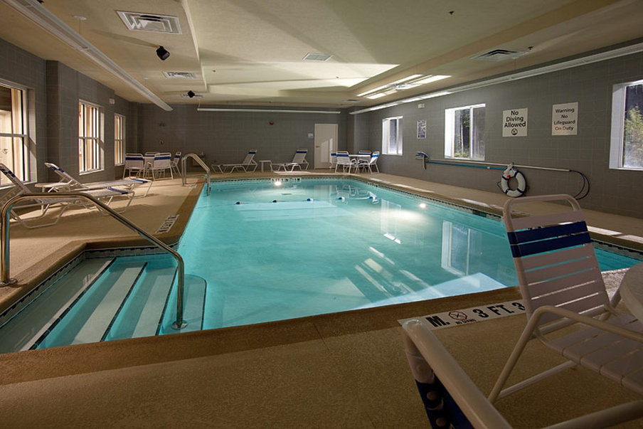Holiday Inn Express Hotel Suites Saint Augustine North 38/77