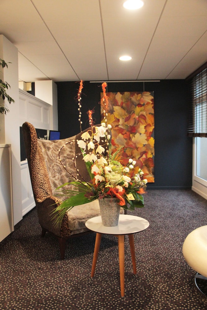 Citotel Hostellerie Saint Vincent Beauvais 28/41