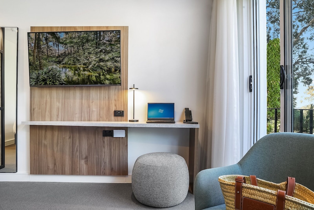 Killara Hotel And Suites 4/35