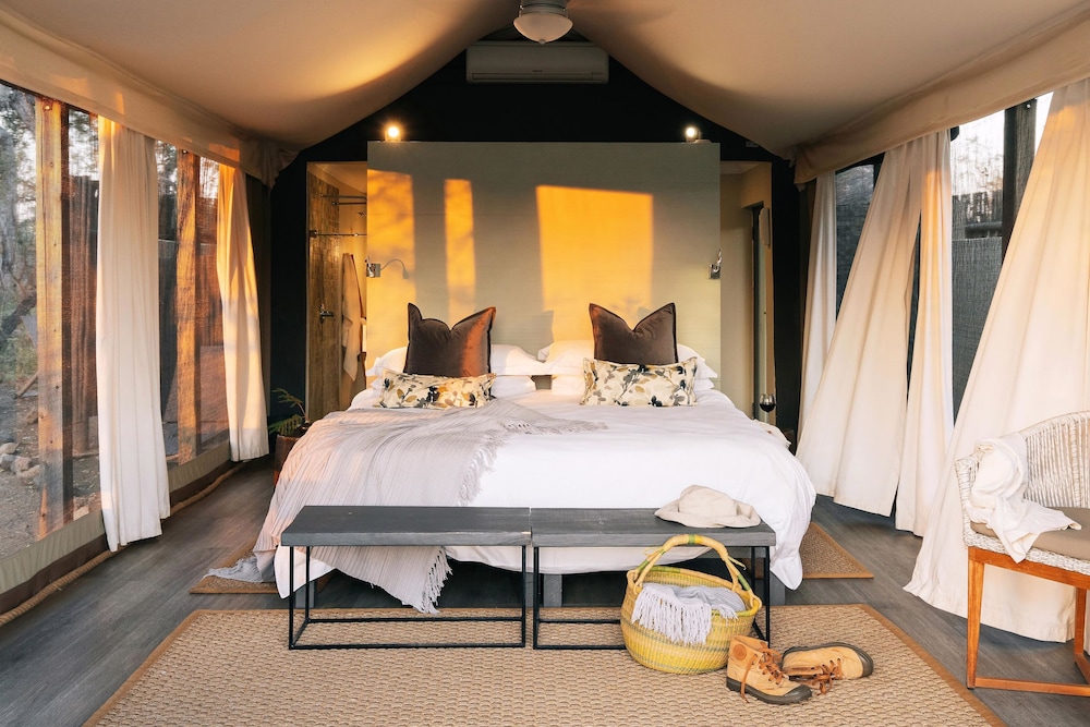 Simbavati River Lodge 11/50