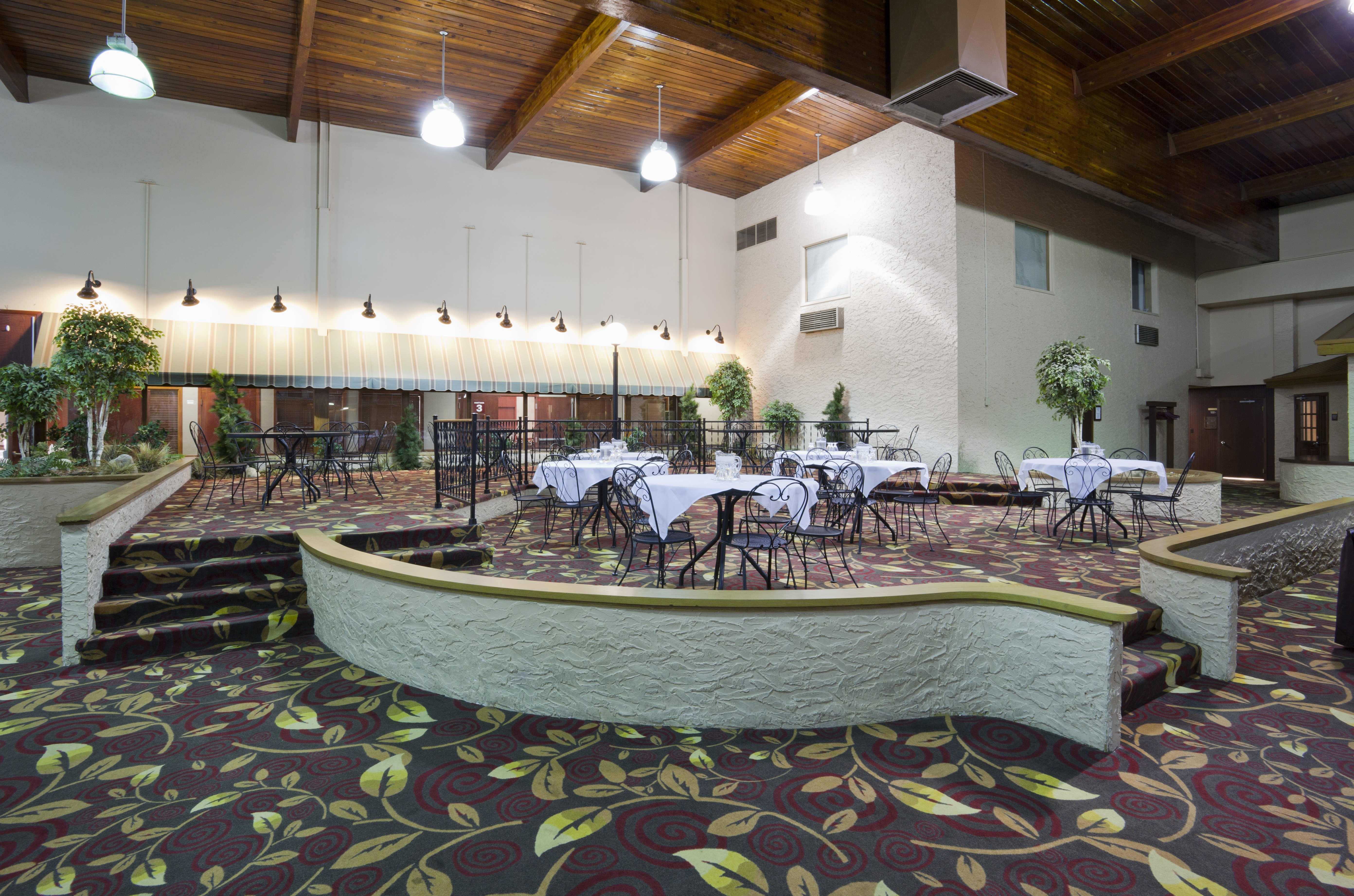 Holiday Inn Alexandria 10/42