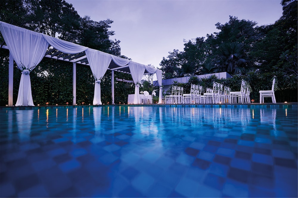 Dorsett Grand Subang 62/64