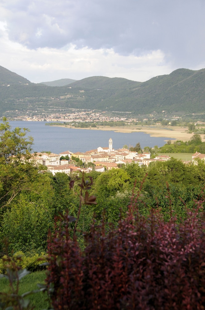 Relais Mirabella 28/45