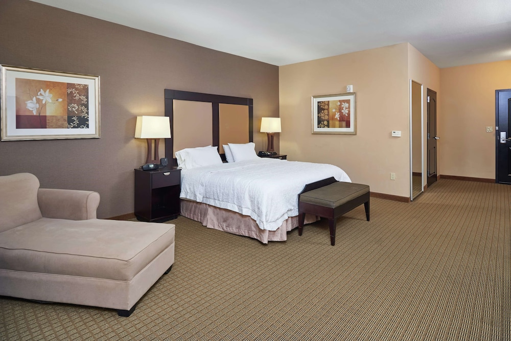 Hampton Inn & Suites Decatur 20/58