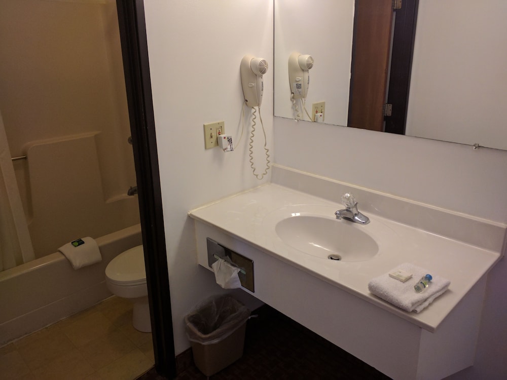 Value Inn Harrisburg York 14/15