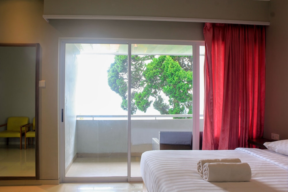 Amanda Hills Hotel 20/47