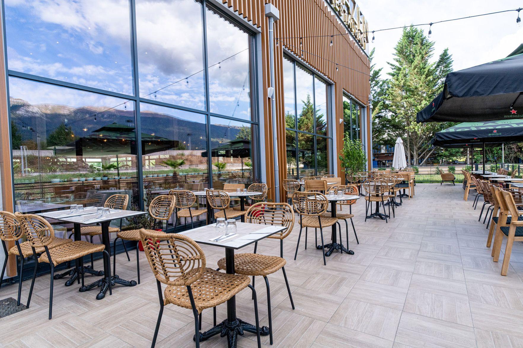 Woods Hotel Geneve-Thoiry 22/28