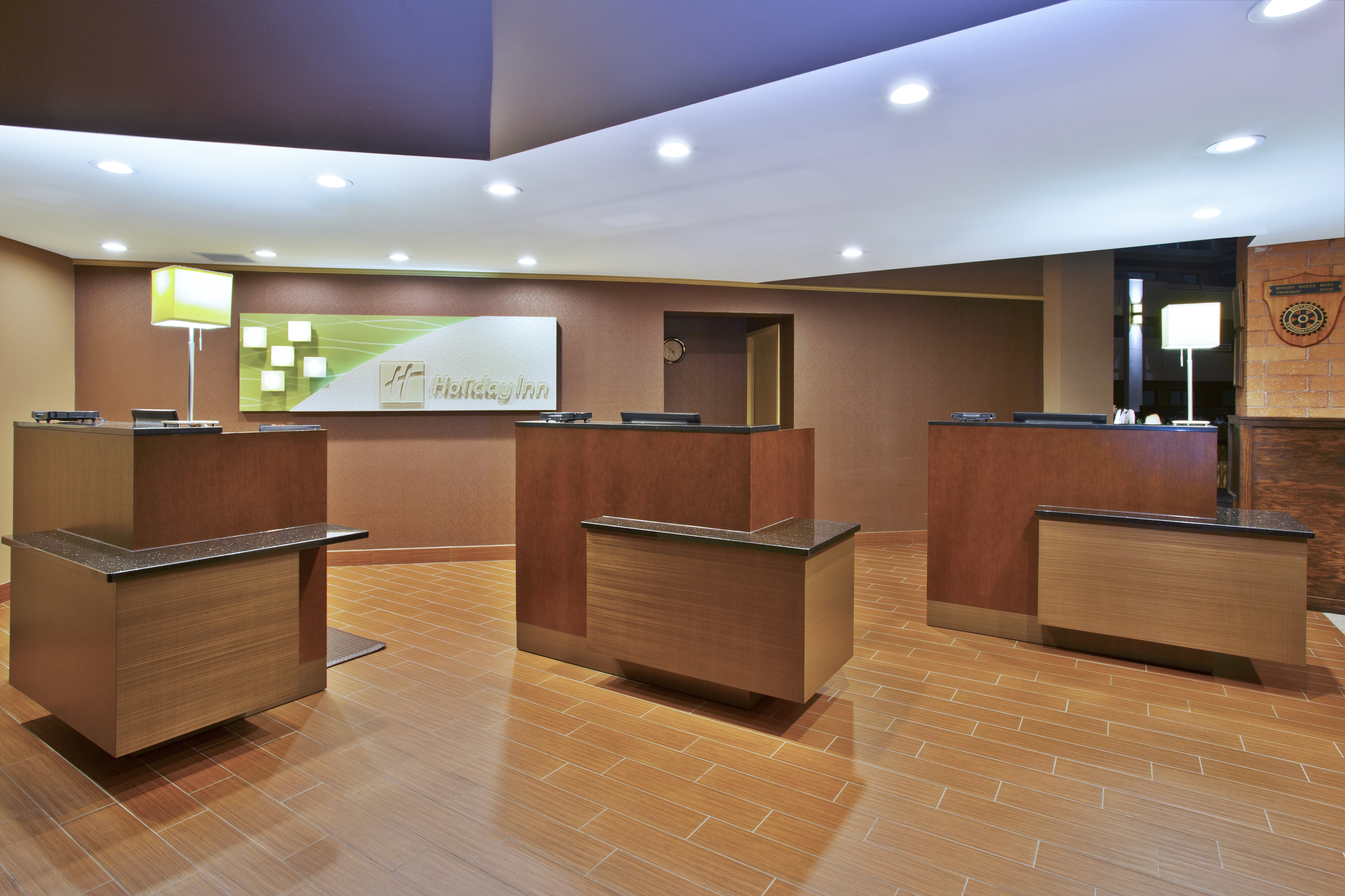 Holiday Inn Manitowoc 1/23