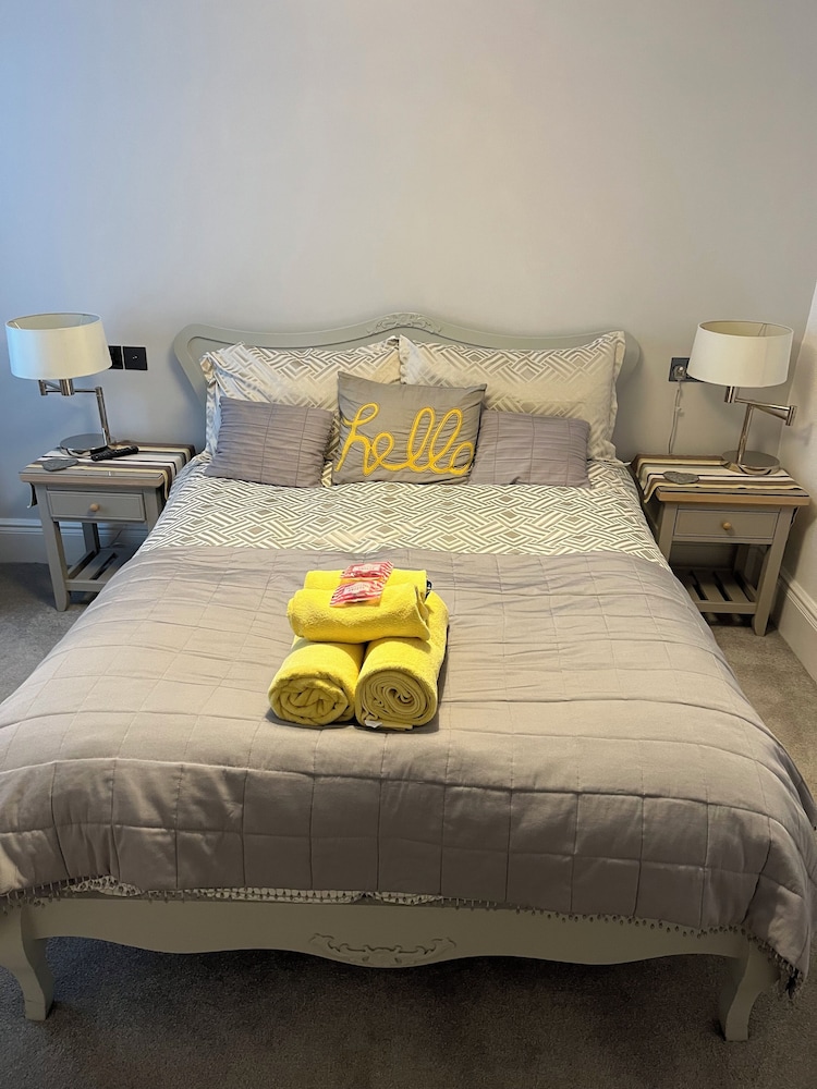 Lazy Waves Boutique B&B 4/50