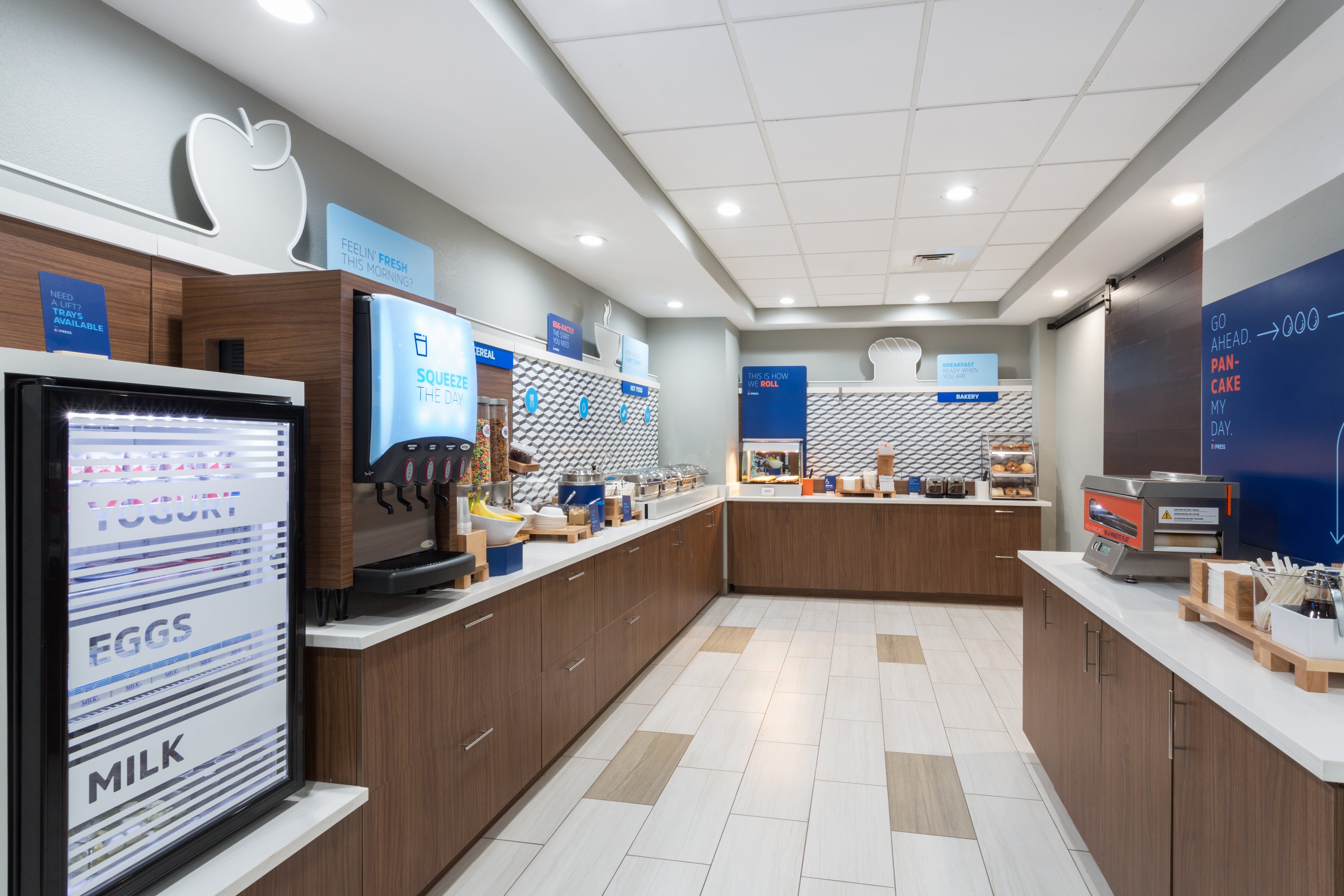 HOLIDAY INN EXPRESS & SUITES FLEMING ISLAND 12/38