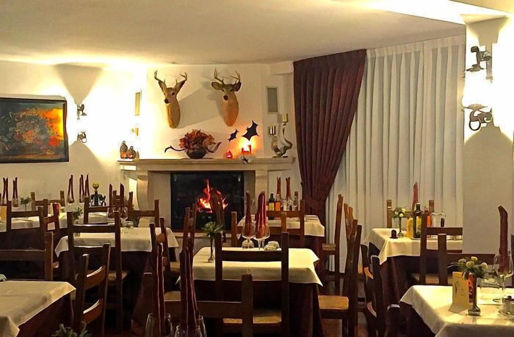 Hotel Bucaneve 27/40