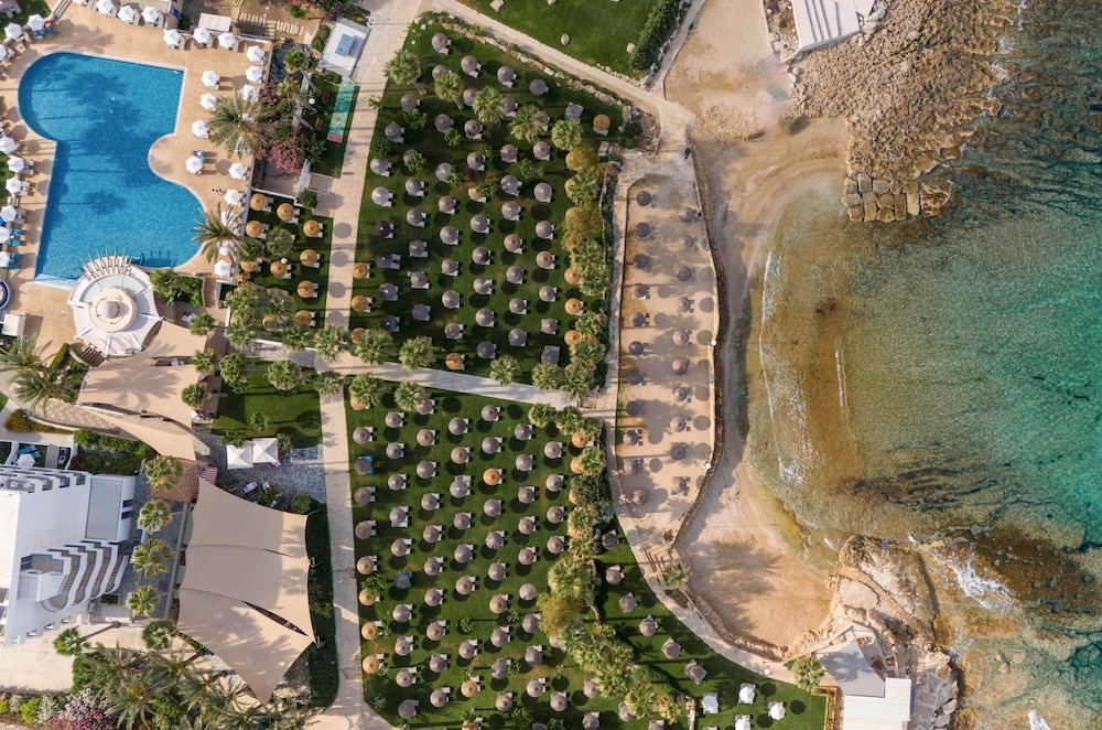 St. George Beach Hotel & Spa Resort - Adults Only 137/139