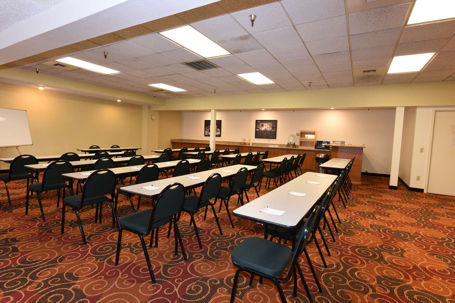Best Western Plus Ahtanum Inn 40/49