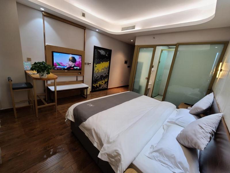GreenTree Eastern Rizhao High Speed Railway Station Hotel 7/18