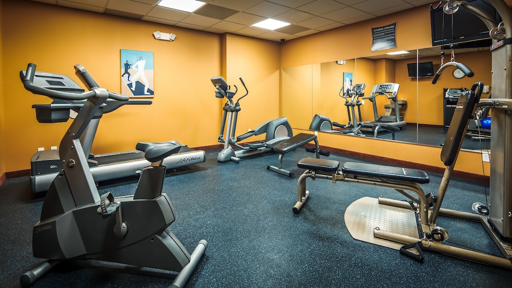 Best Western Plus MidAmerica Hotel 19/33
