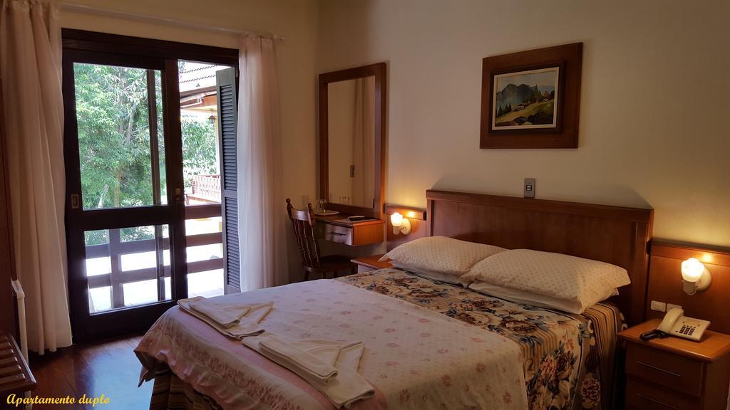 Hotel Pequeno Bosque 5/19