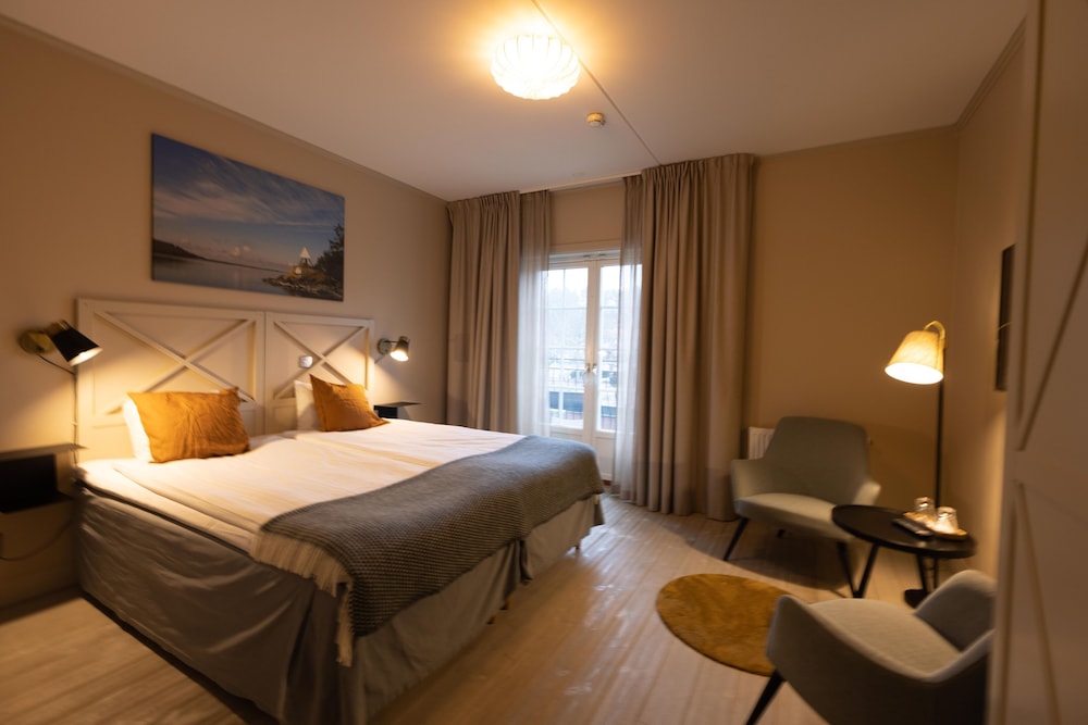 Atellet Hotell 5/44