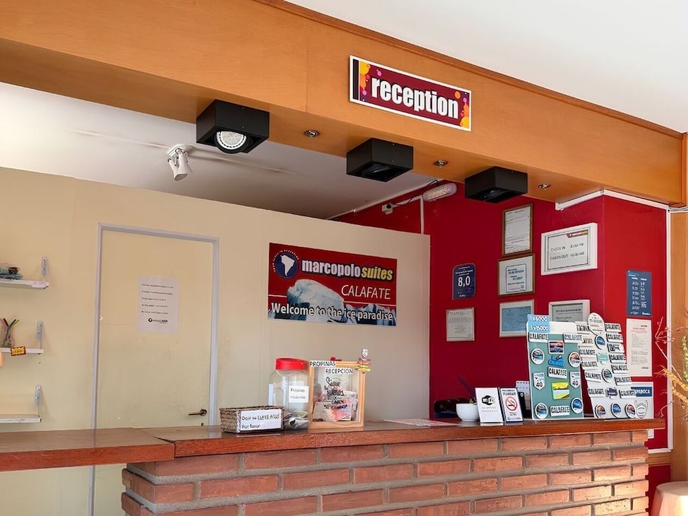 Marcopolo Suites Calafate 6/49