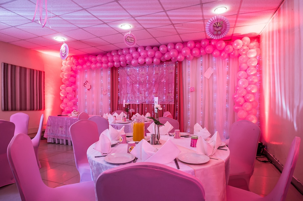 PrideInn Westlands Luxury Boutique Hotel 37/63