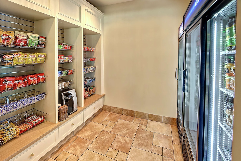 Hilton Garden Inn Memphis Wolfchase Galleria 21/50