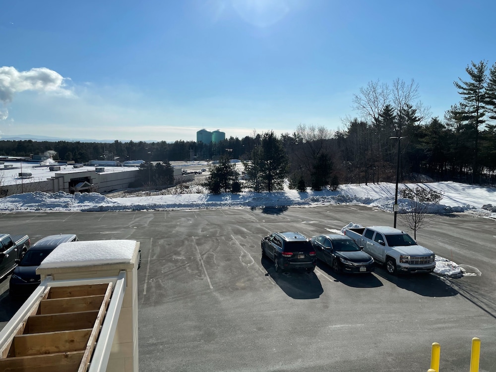 Home2 Suites By Hilton Queensbury Glens Falls 51/53