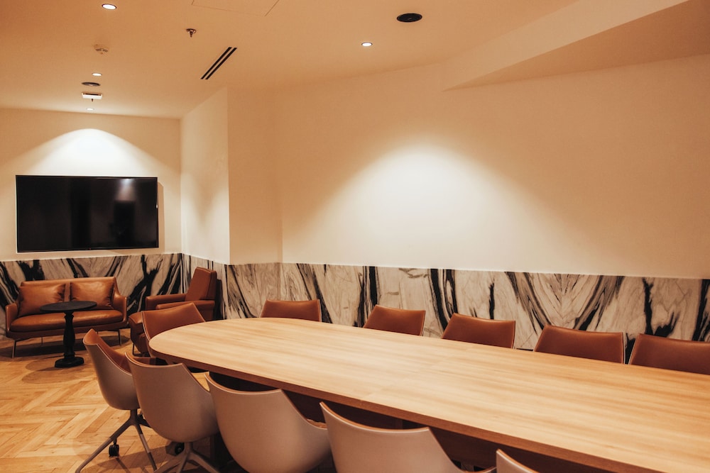 Sax Paris, LXR Hotels & Resorts 46/56