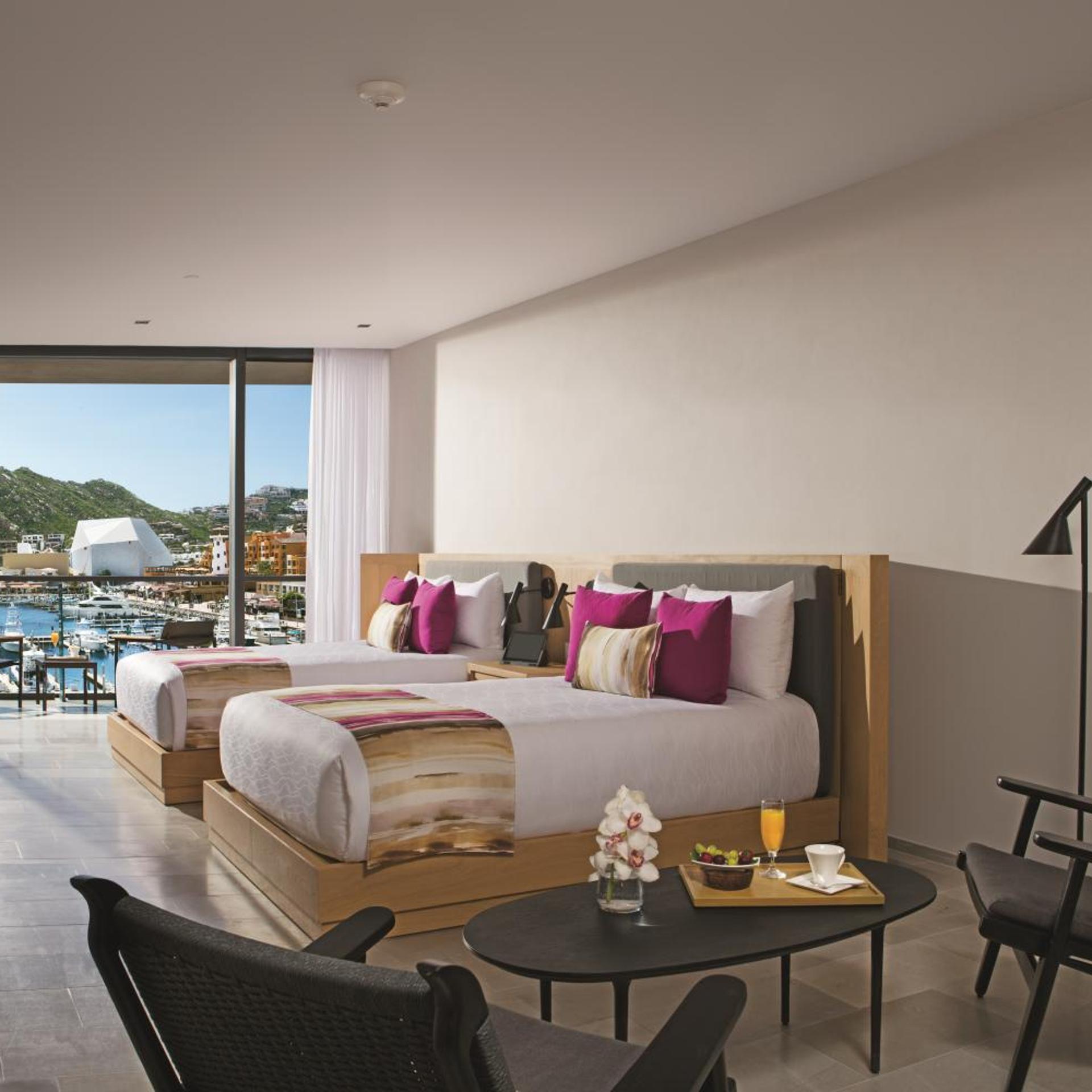 Xhale Club, Suite, Double Bed, Marina View