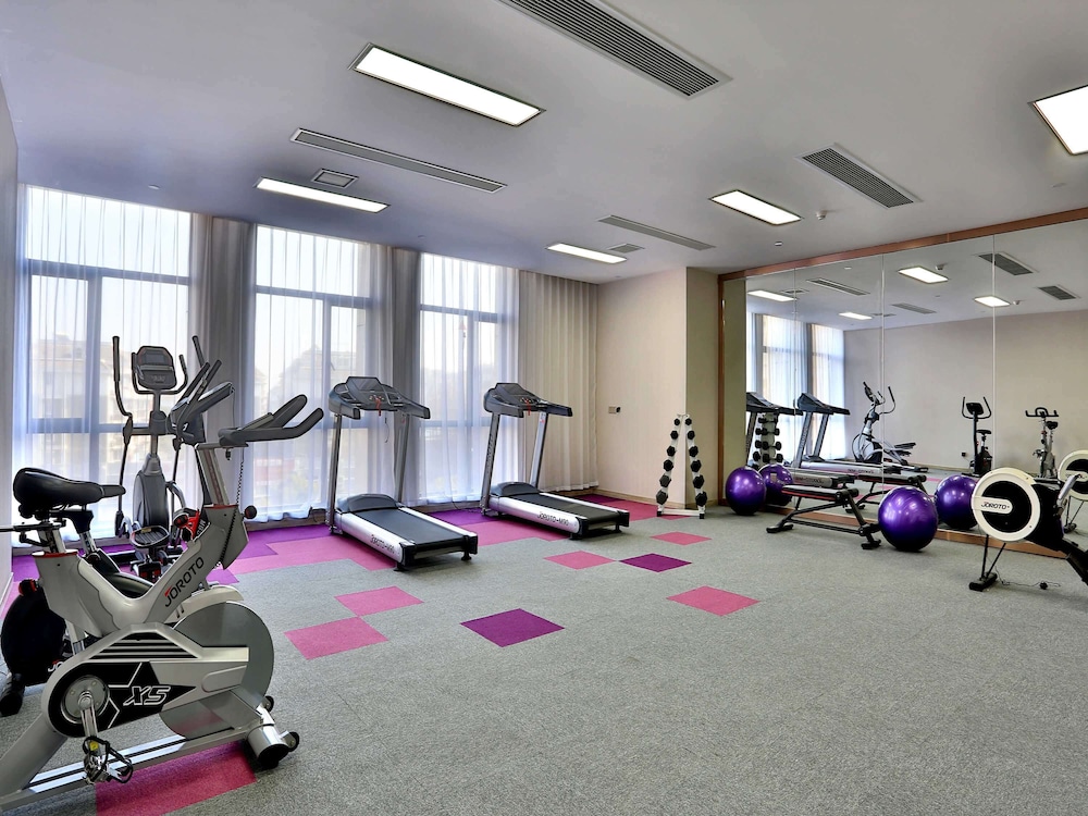 Mercure Hangzhou Linping 46/67