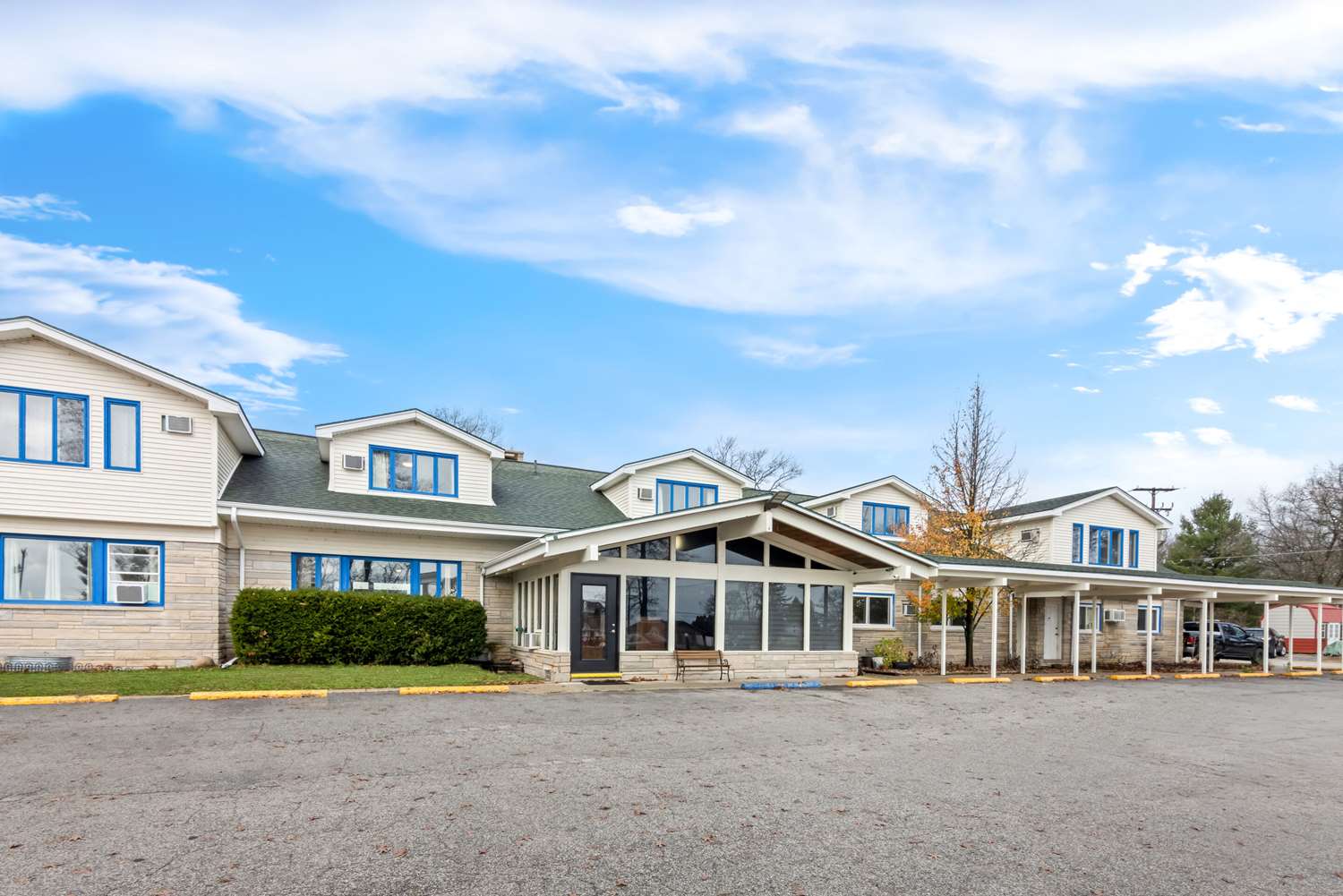 Rodeway Inn Oscoda, MI 2/32