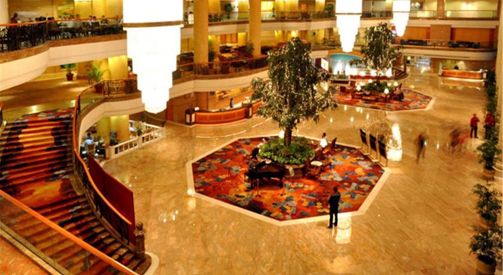 Regency Hotel Shantou 31/54